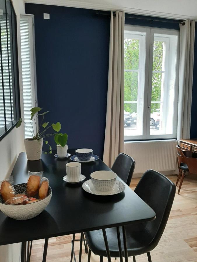 Suite Yves Klein - Proche Gare Et Centre-Ville- Entree Privee Remiremont Buitenkant foto